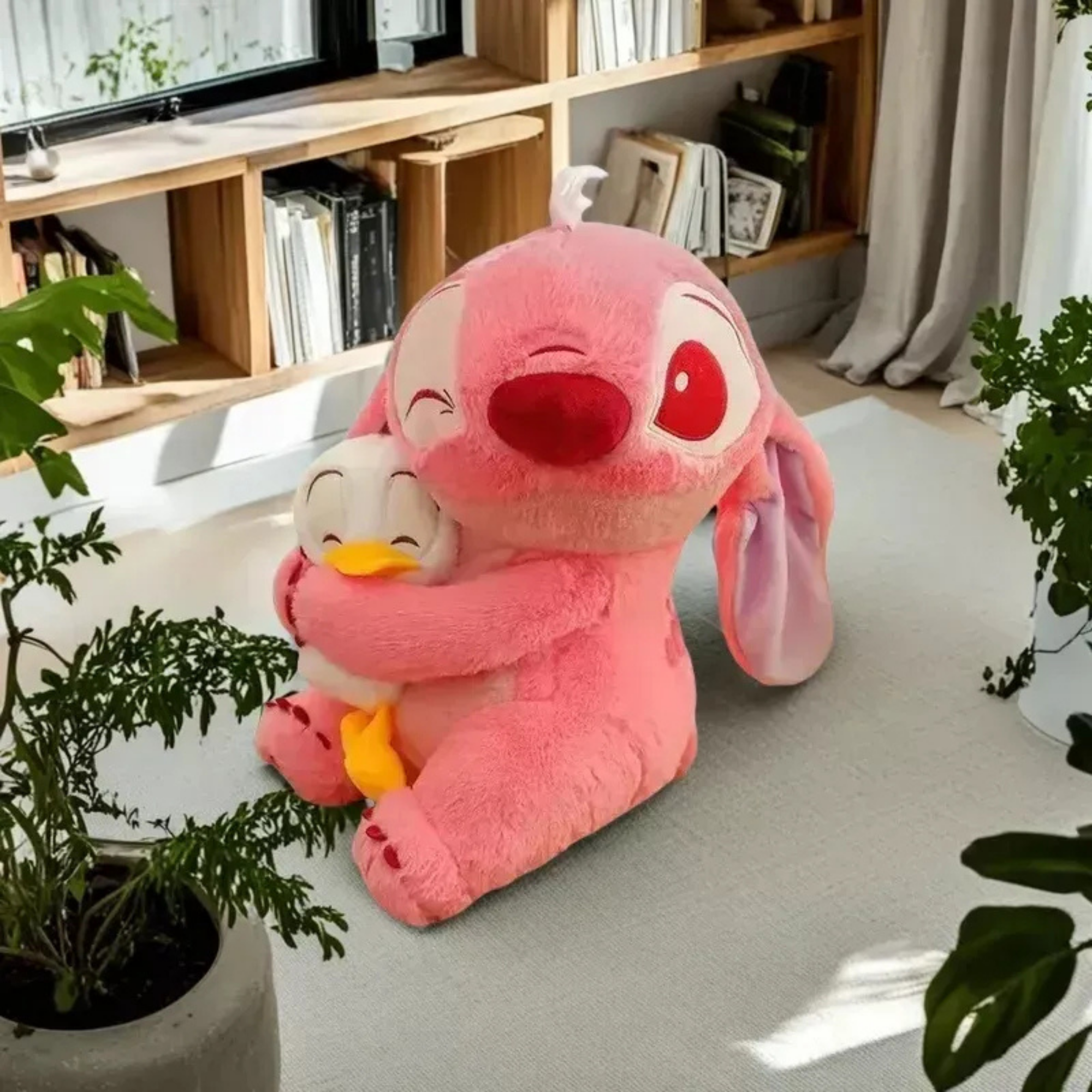 Fluffies™ Stitch Hugging Duck
