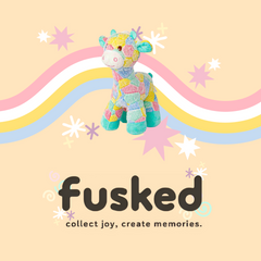 Fluffies™ Colourful Giraffe