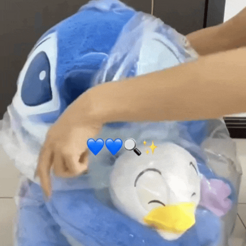 Fluffies™ Stitch Hugging Duck